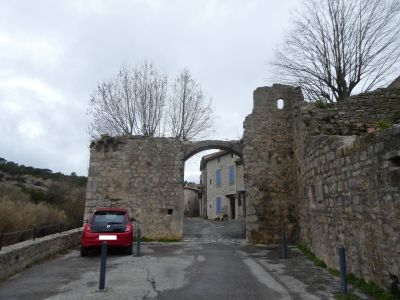 Vue porte Lagrasse
