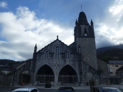 Vue église Louvie-Juzon