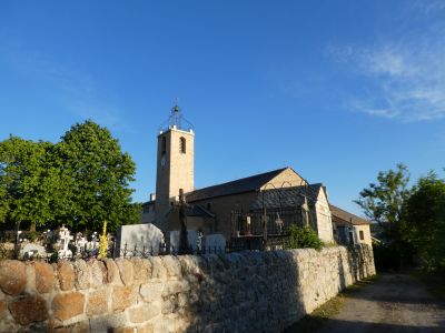 Vue église Saint-Pierre