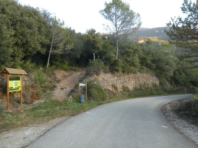 Croisement chemin Castellot