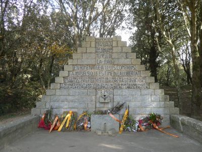 Vue Monument Companys